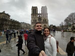 Casal em paris