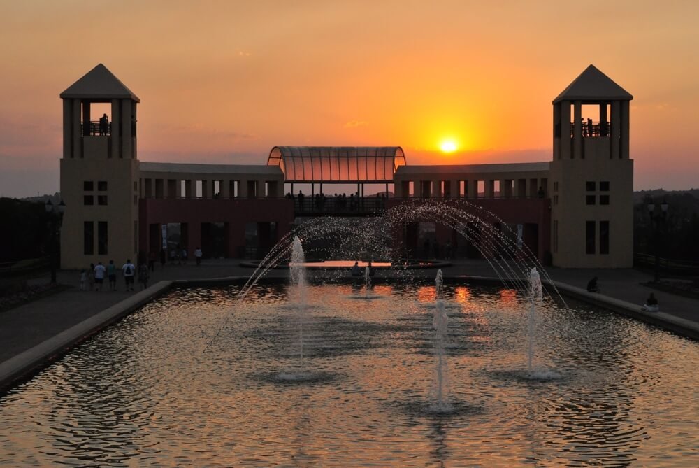 Por do sol no parque tangua em curitiba