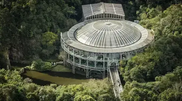 Teatro Opera de Arame